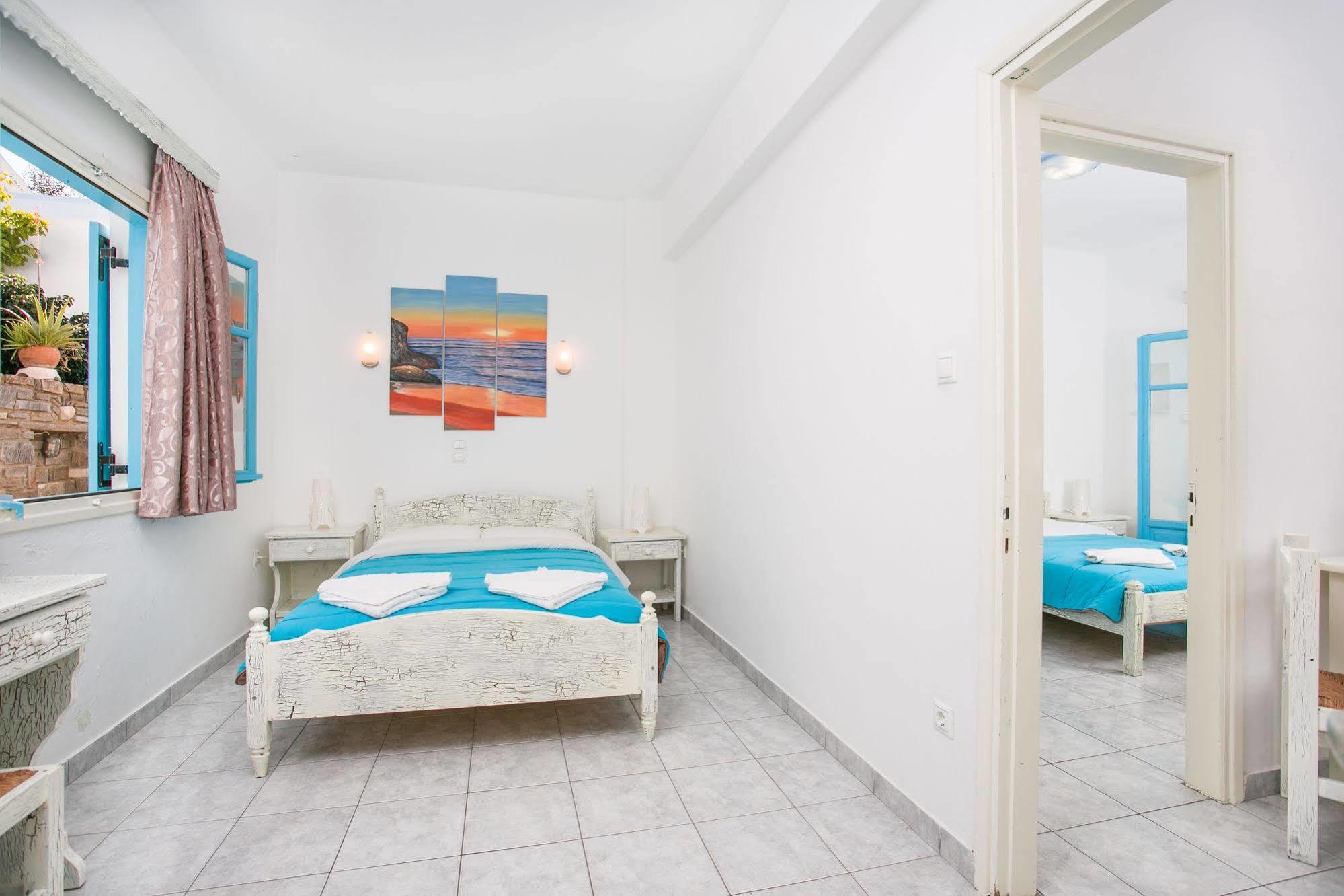 Joseph Apartments Páros 外观 照片