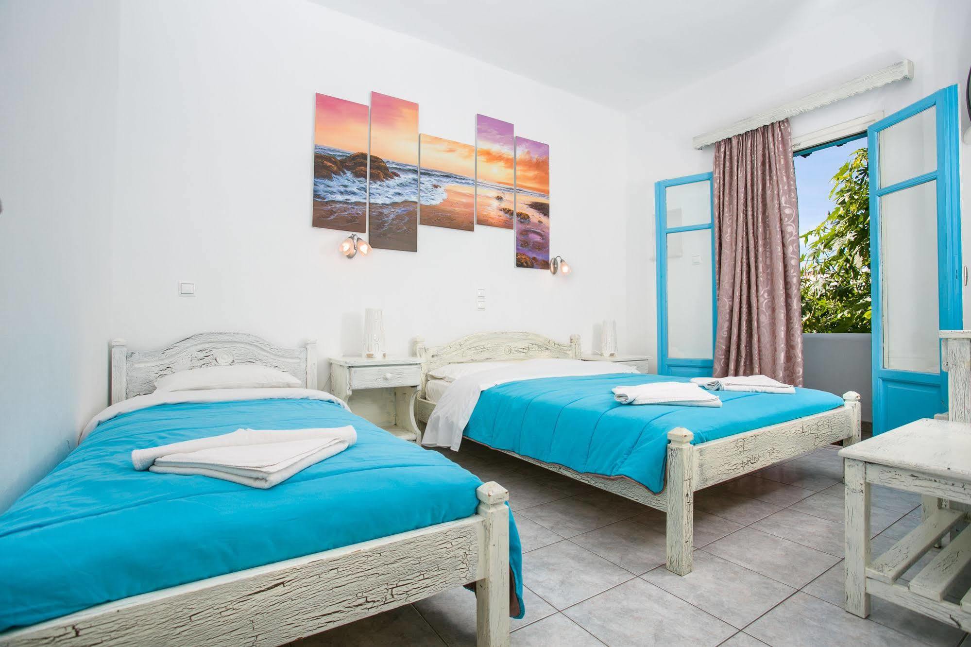 Joseph Apartments Páros 外观 照片